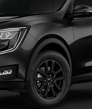 XUV700 R18 Black Alloy Wheels  